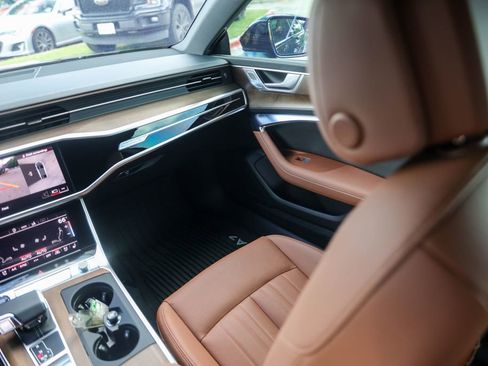 Used 2025 Audi A7 3.0T Premium Plus AWD/4WD image 29