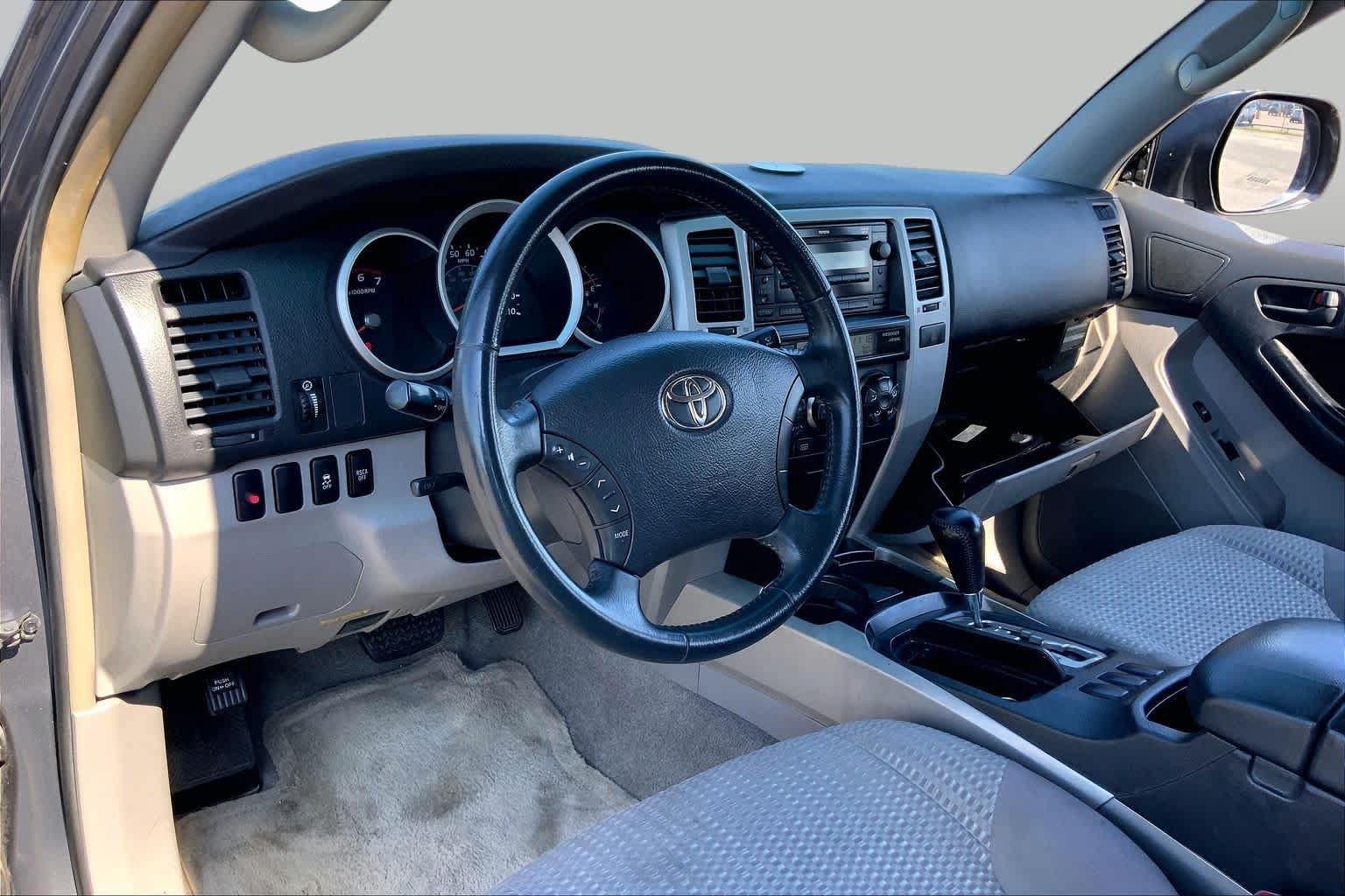 Used 2008 Toyota 4Runner SR5 RWD image 16
