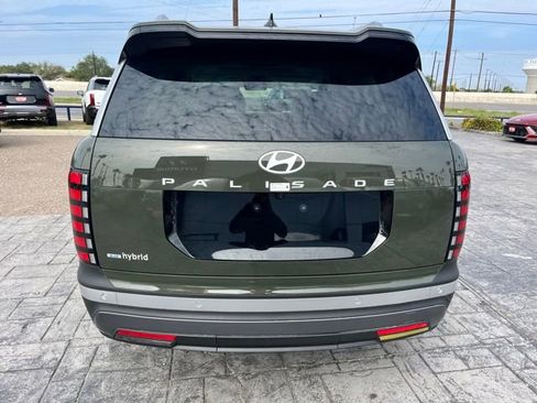 New 2026 Hyundai Palisade SEL Premium FWD image 6