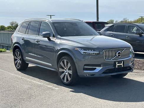 Used 2023 Volvo XC90 B6 Ultimate w/ Protection Package Premier AWD/4WD image 34