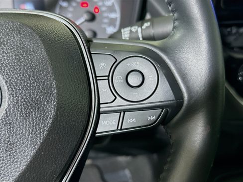 Used 2024 Toyota Corolla SE FWD image 17