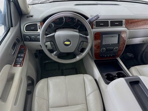 Used 2011 Chevrolet Silverado 3500 LTZ w/ LTZ Plus Package image 3