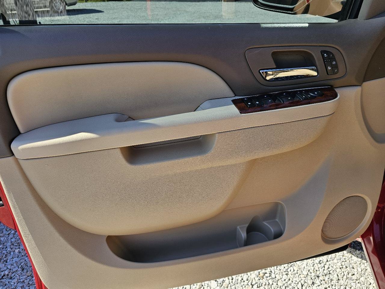 Used 2013 Chevrolet Silverado 1500 LTZ w/ Suspension Package, Off-Road AWD/4WD image 18
