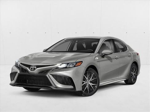 Used 2021 Toyota Camry SE FWD image 1