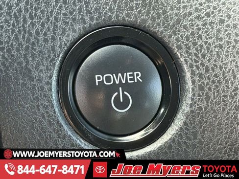 Used 2025 Toyota Camry LE image 22