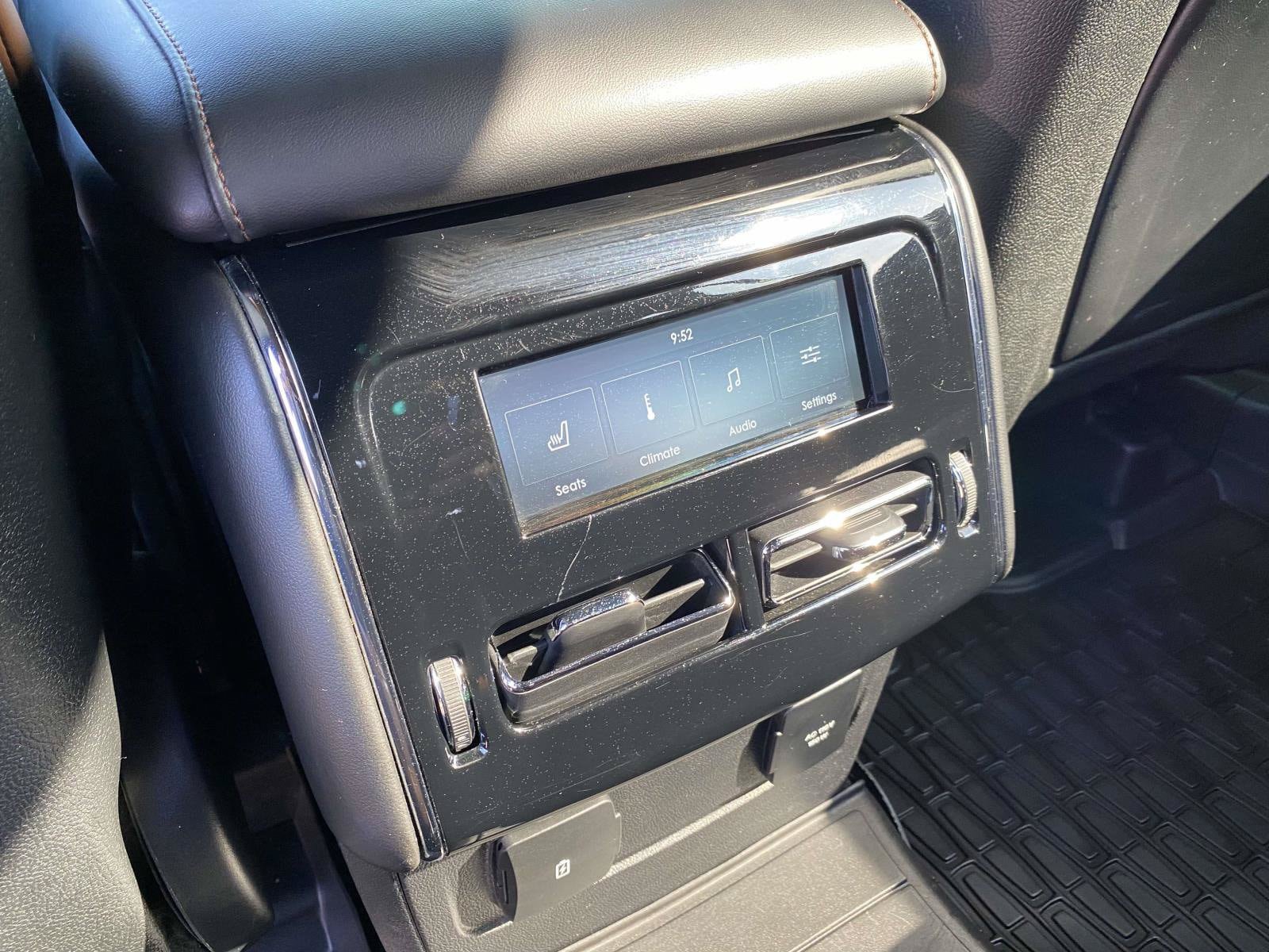 Used 2020 Lincoln Aviator Reserve w/ Elements Package Plus AWD/4WD image 9