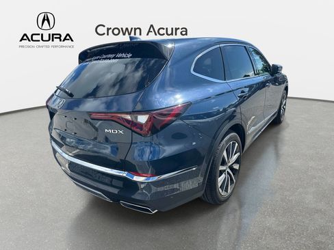 Used 2026 Acura MDX w/ Technology Package FWD image 3
