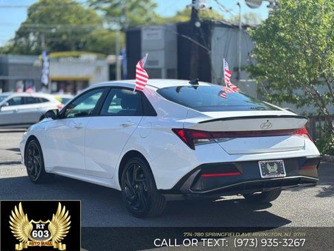 Used 2026 Hyundai Elantra Sport FWD image 4