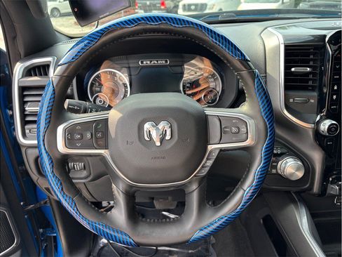 Used 2021 RAM 1500 Laramie w/ Sport Appearance Package AWD/4WD image 25