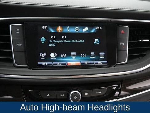Used 2019 Buick Enclave Essence AWD/4WD image 23