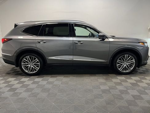 Certified 2023 Acura MDX SH-AWD w/ Advance Package image 4