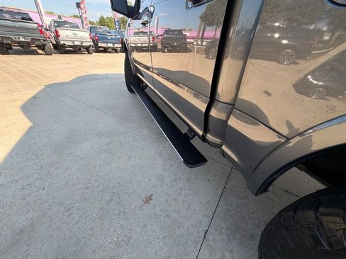 Used 2019 Ford F150 Platinum w/ Equipment Group 701A Luxury AWD/4WD image 20