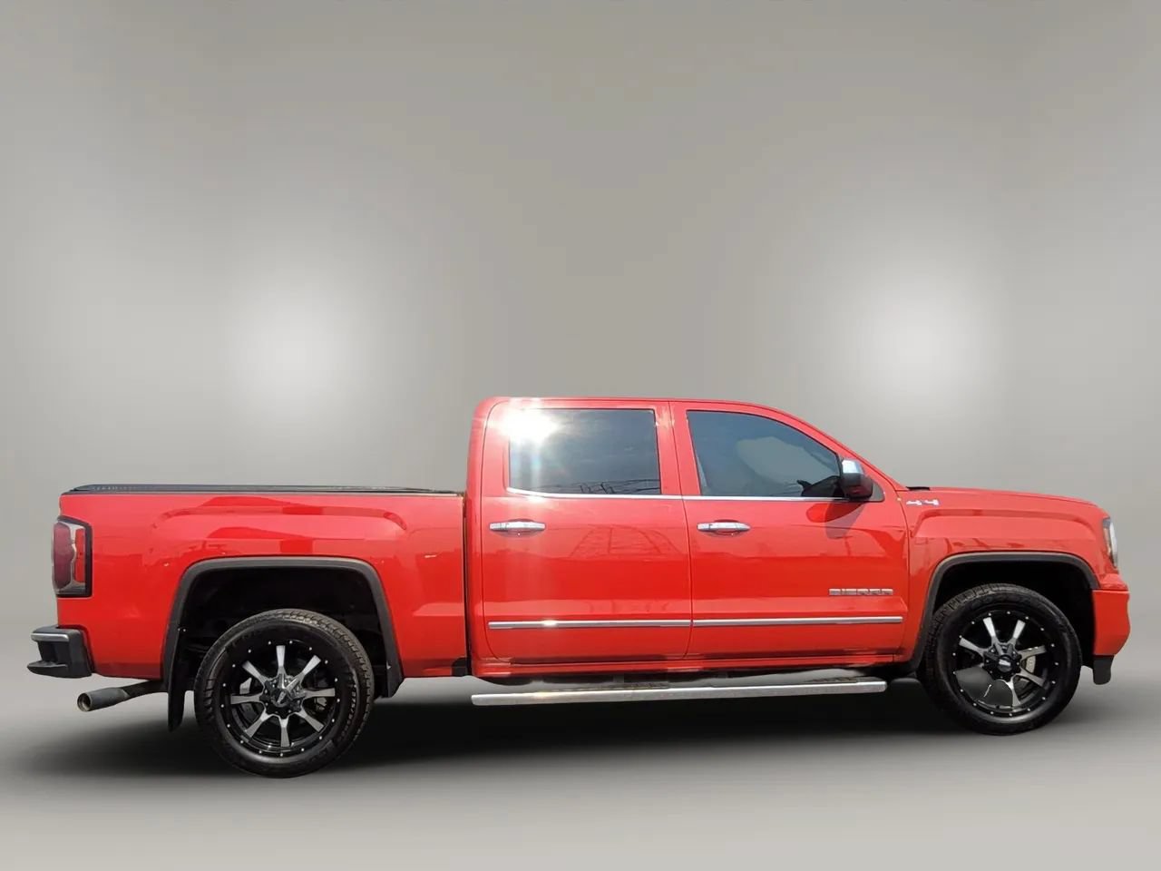 Used 2017 GMC Sierra 1500 SLT AWD/4WD image 12