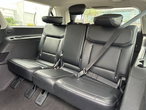 Used 2025 Ford Expedition Max Platinum AWD/4WD image 14