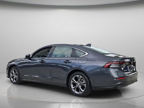 Certified 2023 Honda Accord EX image 8