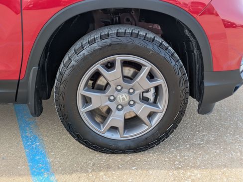 Certified 2024 Honda Passport TrailSport image 34