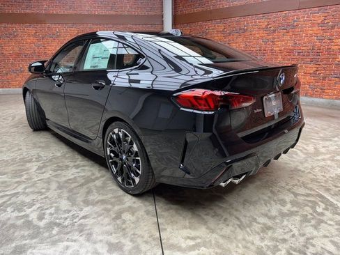 Used 2025 BMW M235i xDrive M235i xDrive w/ Premium Package image 3