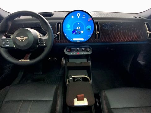 Certified 2025 MINI Cooper Countryman John Cooper Works w/ Comfort Package Max AWD/4WD image 15