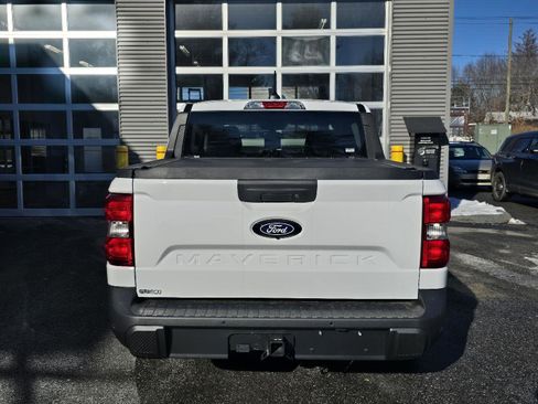 New 2025 Ford Maverick XLT w/ Equipment Group 301A AWD/4WD image 4