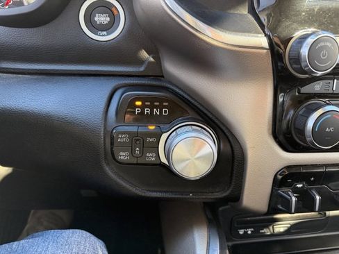 Used 2019 RAM 1500 Laramie image 23