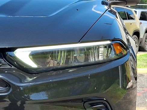Used 2024 Dodge Hornet R/T w/ Tech Pack w/o Parking AWD/4WD image 9