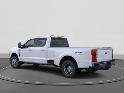New 2026 Ford F350 Lariat w/ Lariat Ultimate Package AWD/4WD image 4