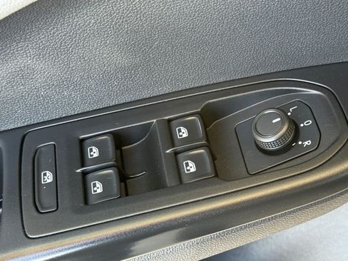 Used 2022 Volkswagen Taos S w/ IQ Drive S Package FWD image 13
