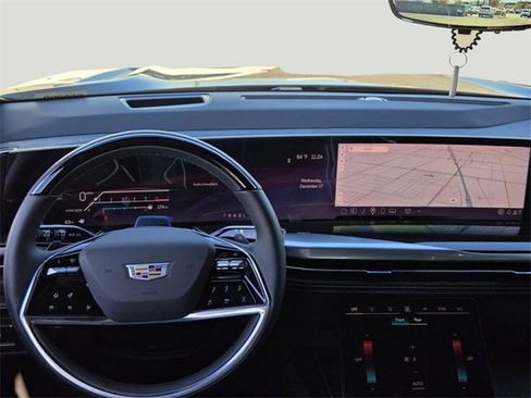 New 2026 Cadillac Escalade Luxury image 12