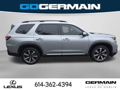 Used 2023 Honda Pilot Elite image 6