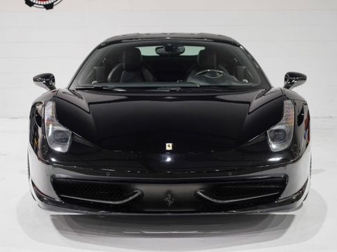 Used 2011 Ferrari 458 Italia Coupe RWD image 5