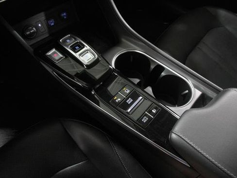 Used 2022 Hyundai Sonata Limited FWD image 15
