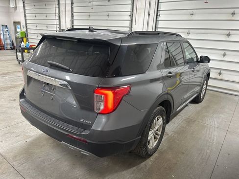 Certified 2023 Ford Explorer XLT w/ Equipment Group 202A image 6
