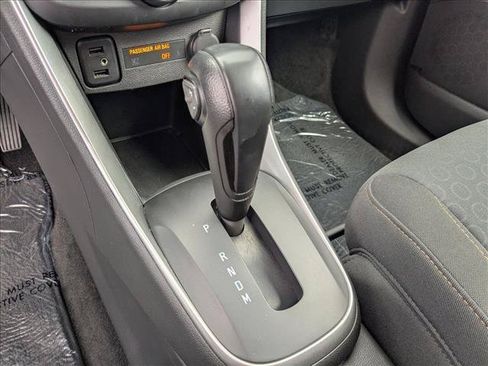 Used 2022 Chevrolet Trax LS w/ Tint and Cruise Package AWD/4WD image 12