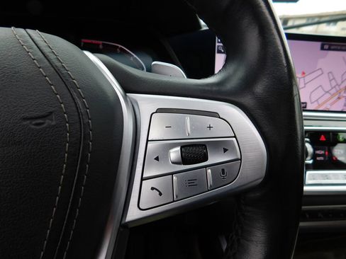 Used 2019 BMW X7 xDrive50i w/ Premium Package image 21