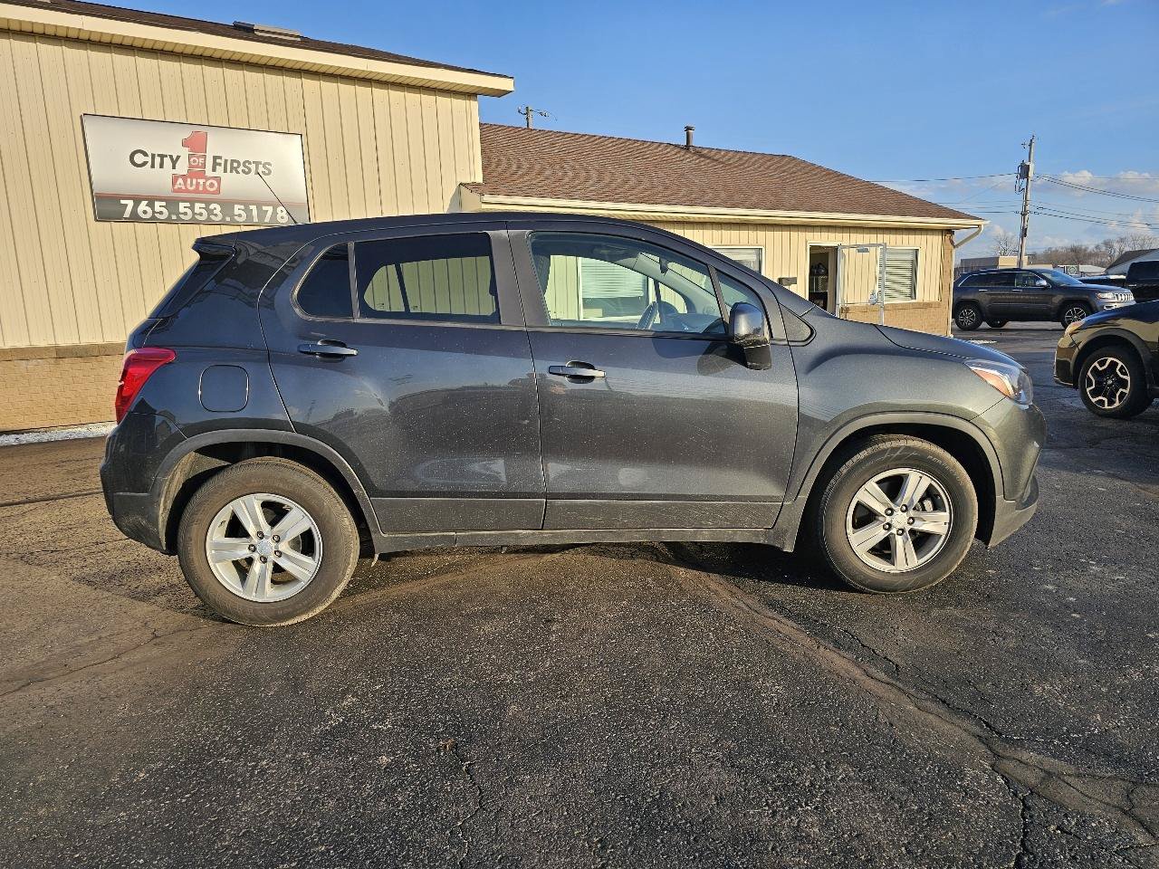 Used 2019 Chevrolet Trax LS w/ Tint and Cruise Package FWD image 25