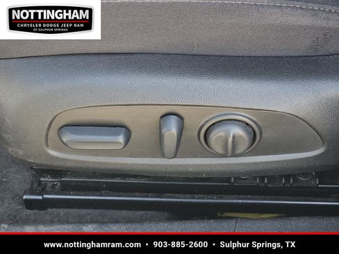 Used 2025 Chevrolet Malibu LT image 27