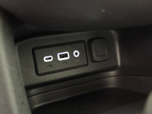 Certified 2024 Chevrolet Equinox LT AWD/4WD image 18