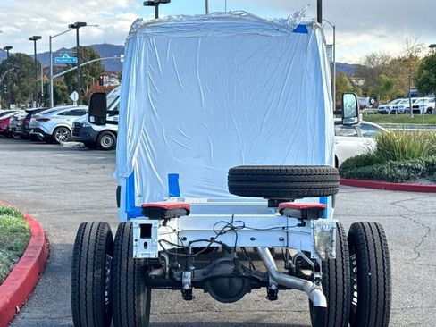 Used 2024 Mercedes-Benz Sprinter 4500 image 5