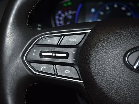 Used 2019 Hyundai Santa Fe FWD image 9