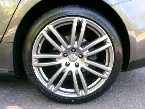 Used 2016 Maserati Ghibli RWD image 45