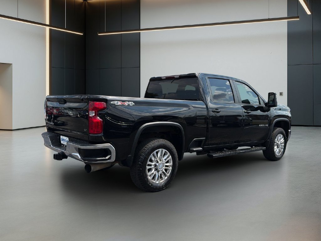 Used 2022 Chevrolet Silverado 2500 LT AWD/4WD image 6