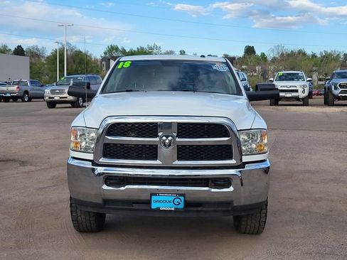 Used 2018 RAM 2500 Tradesman w/ Chrome Appearance Group AWD/4WD image 10