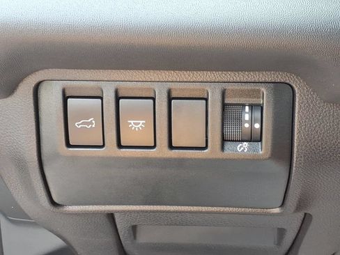 Used 2023 Subaru Ascent Limited w/ Technology Package AWD/4WD image 18