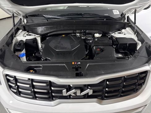 Used 2024 Kia Telluride S FWD image 46