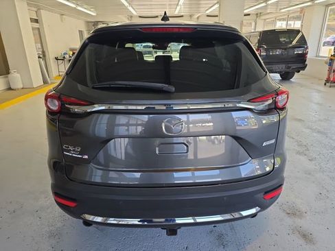 Used 2017 MAZDA CX-9 Signature AWD/4WD image 4