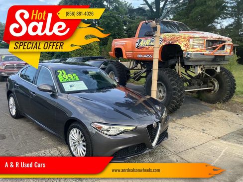 Used 2021 Alfa Romeo Giulia Sprint w/ Cold Weather Package AWD/4WD image 1