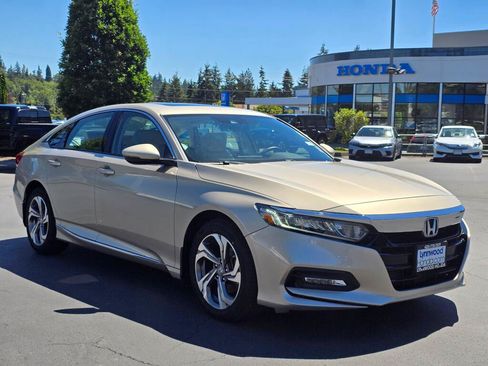 Used 2018 Honda Accord EX-L image 9