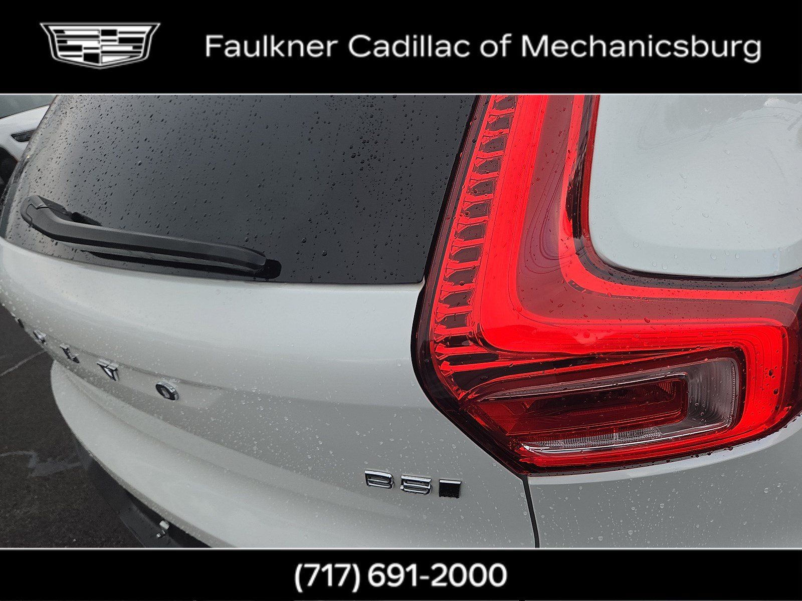 Used 2024 Volvo XC40 B5 Plus w/ Protection Package Premier AWD/4WD image 14