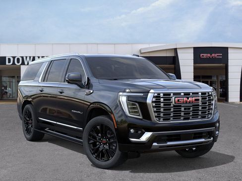 New 2026 GMC Yukon XL Denali w/ Sun & Power Step Package image 7