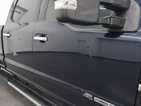 Used 2022 Ford F350 XLT w/ XLT Premium Package AWD/4WD image 23